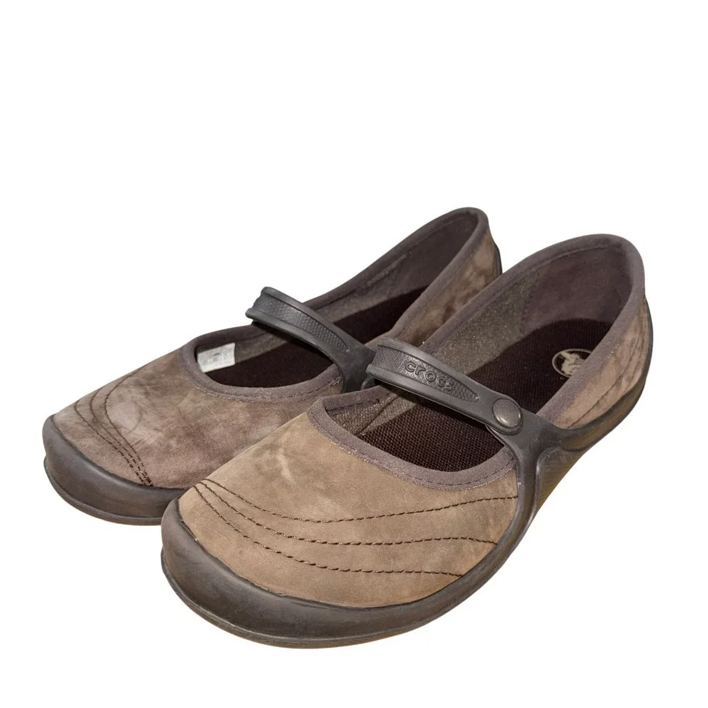 Crocs Mary Jane Flats Womens 8 Pre-Owned Shoe Brown Nubuck Leather SlipOn Travel